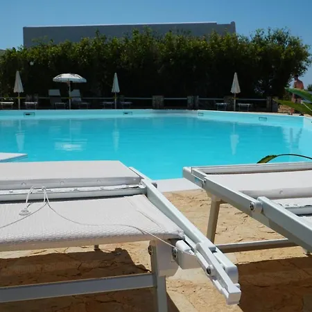 Resort Zahira 4*