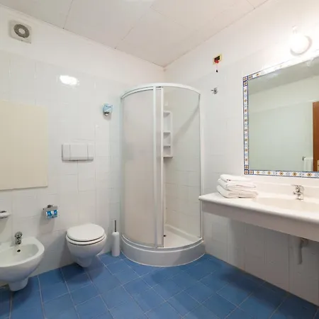 Resort Zahira 4*