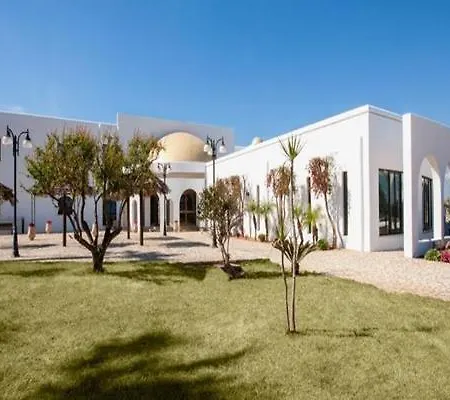 Zahira Resort 4*